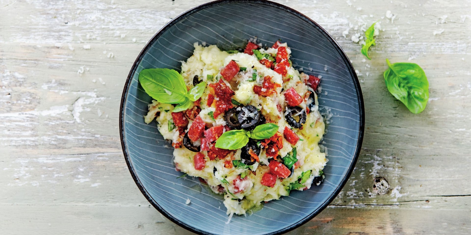 Italian mashed potatoes bowl