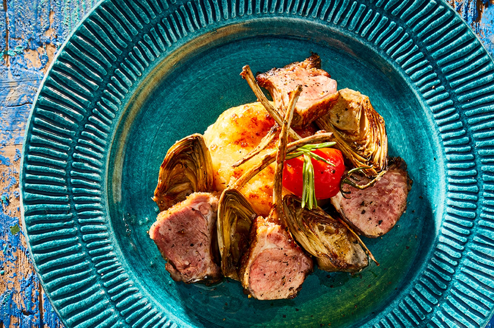 Recept image Lamb with potato gratin and tomatoes